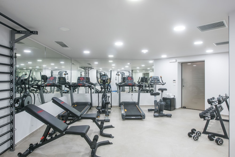 Noble Hotel Suites 27/50