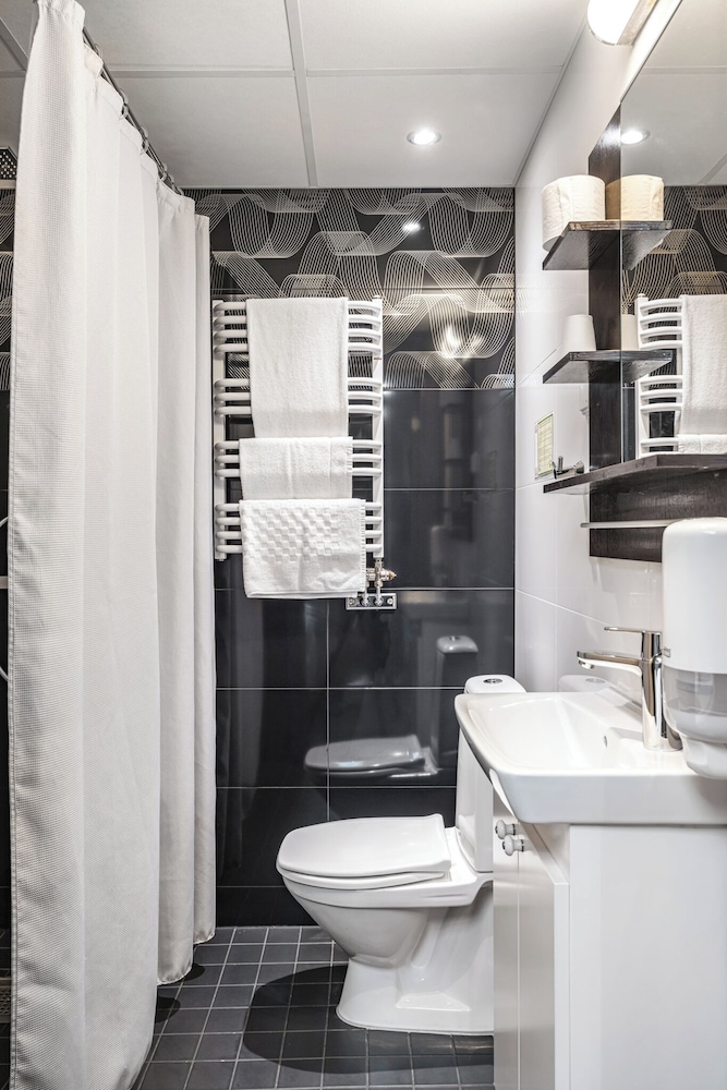 Stockholm Inn Hotel 26/32