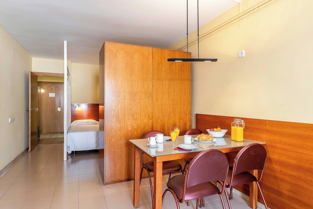Aparthotel Bertran 95/109