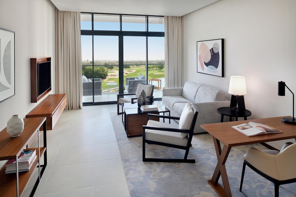 Vida Emirates Hills 27/51