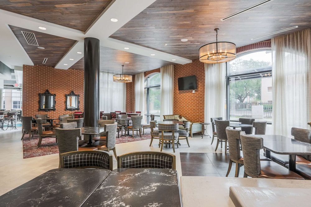 HOMEWOOD SUITES BY HILTON CHARLESTON HISTORIC DISTRICT 34/43