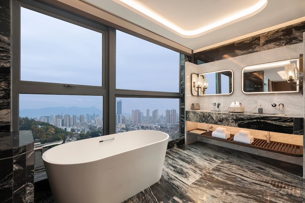 Wyndham Fuzhou Gulou 28/32