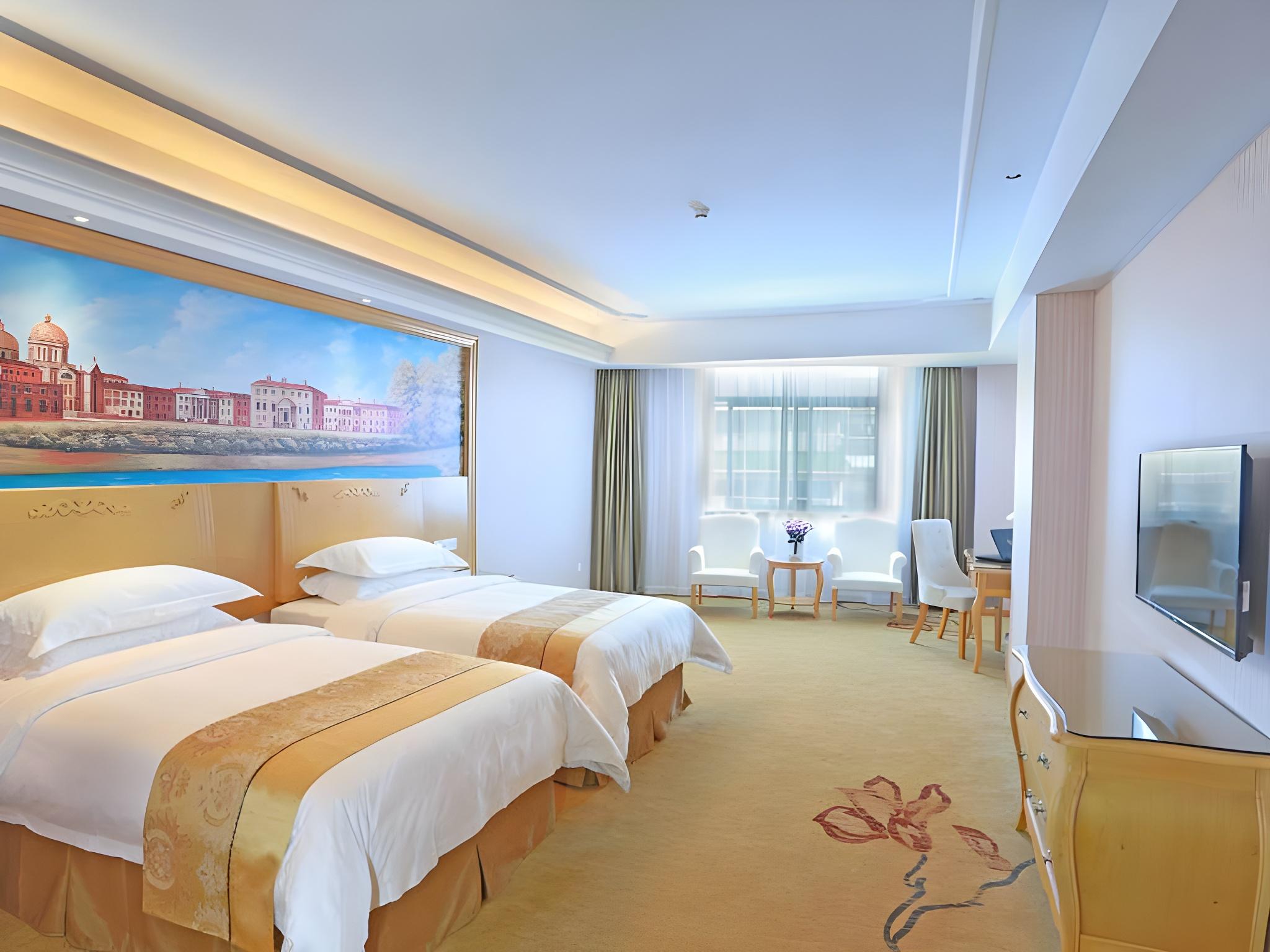 Vienna International Hotel (Nanjing Gaochun Metro Station) 9/16