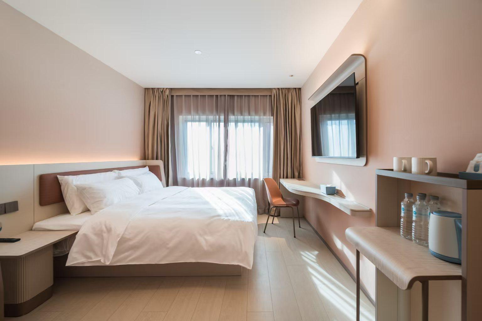 Hanting Hotel Ji'nan Huaxin Road 12/23