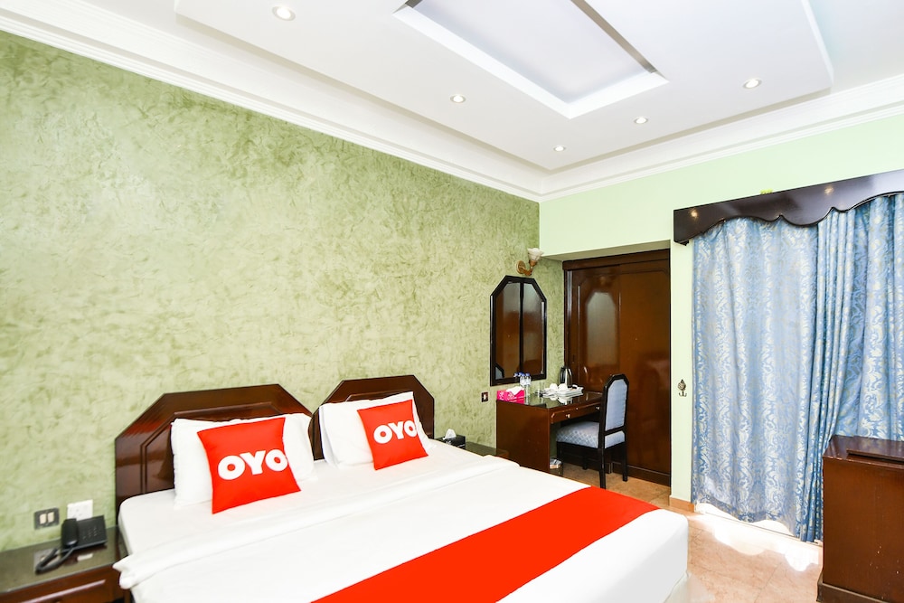 OYO 137 Marina Hotel 27/58