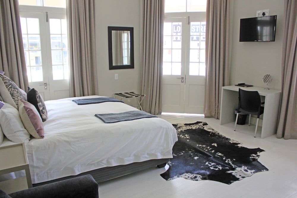 Long Street Boutique Hotel 24/71