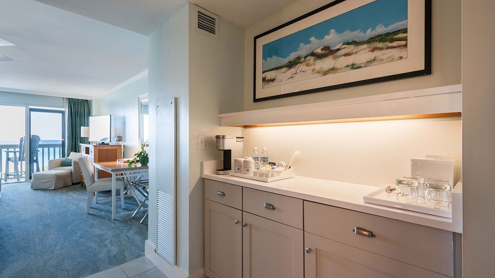 Watercolor Inn Resort 10/60
