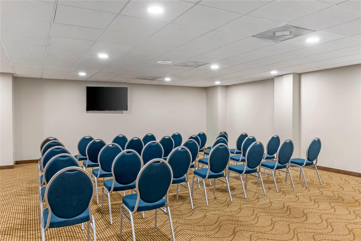 Comfort Suites Raleigh Walnut Creek 29/31