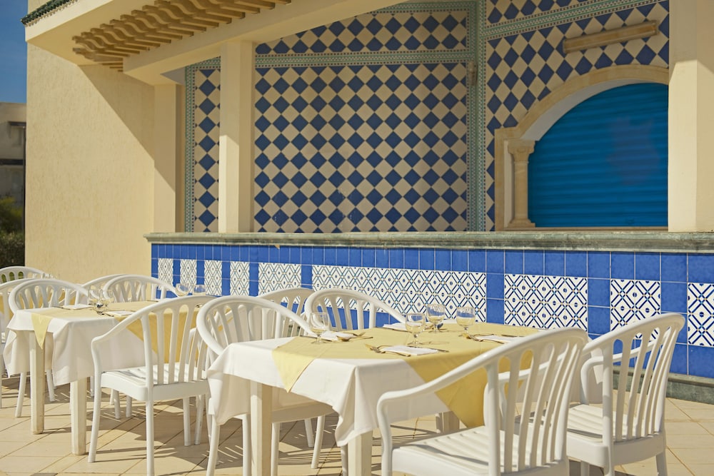 Iberostar Waves Averroes 49/66