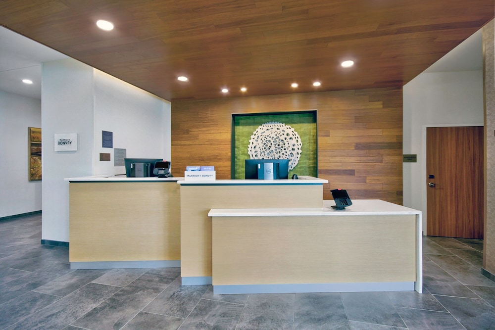 Fairfield Inn & Suites by Marriott Cincinnati North 4/29