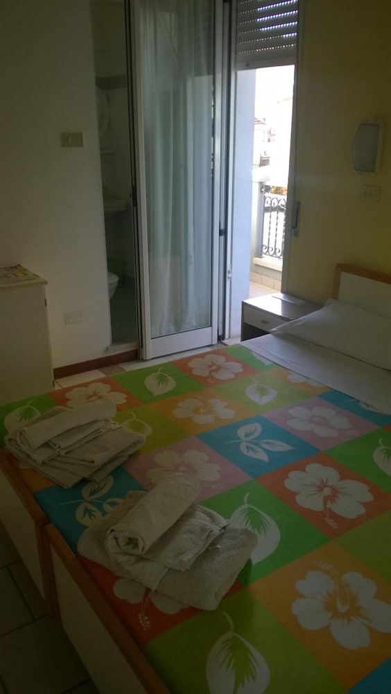 Hotel Maria Gabriella 37/40