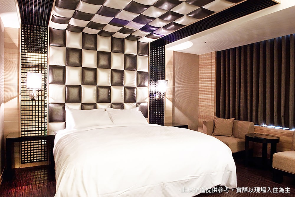 Royal Group Hotel -Chang Chien Branch 15/26