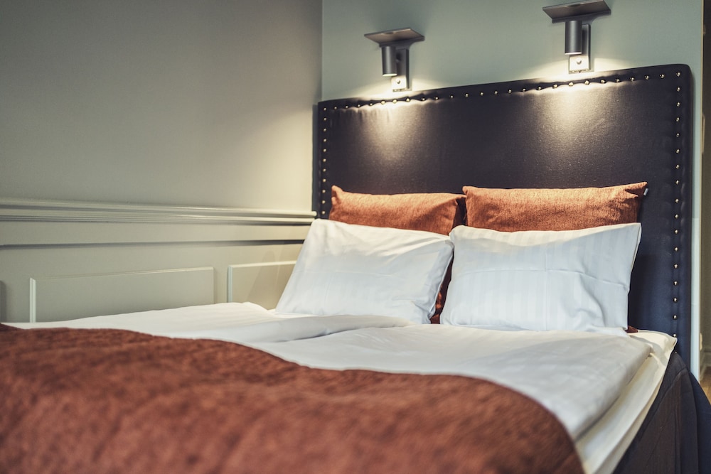 Hotel Poseidon 10/40