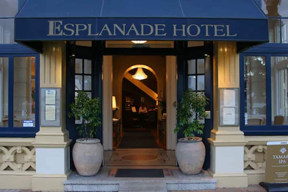 The Esplanade Hotel 1/33