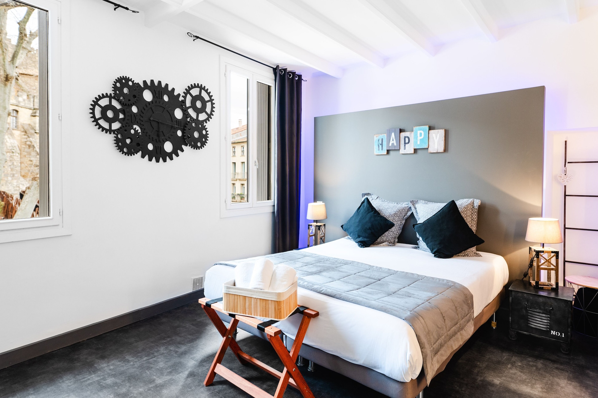 FACTORY, DELUXE, DOUBLE BED, GARDEN VIEW