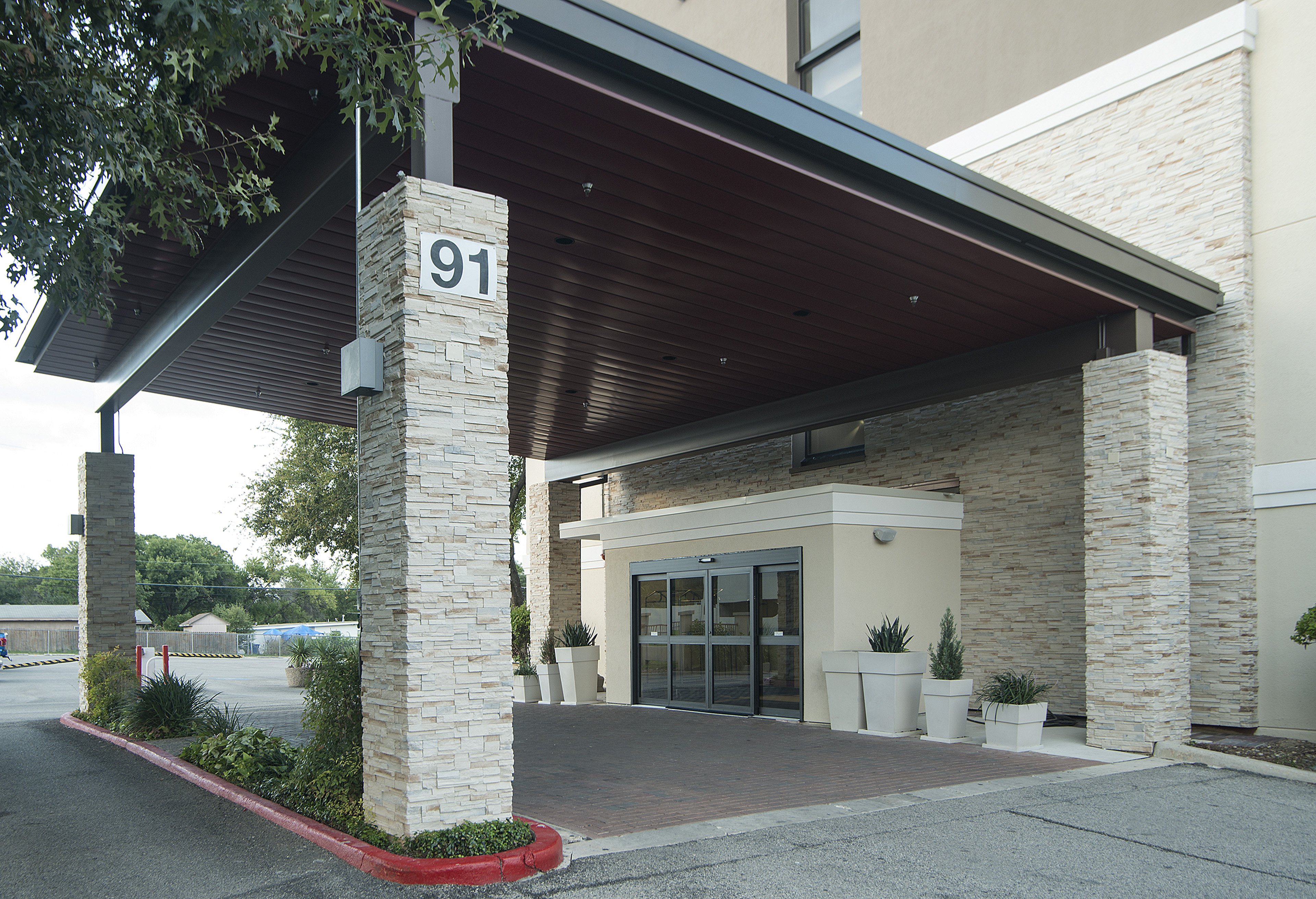 Holiday Inn Express San Antonio-Airport 3/57