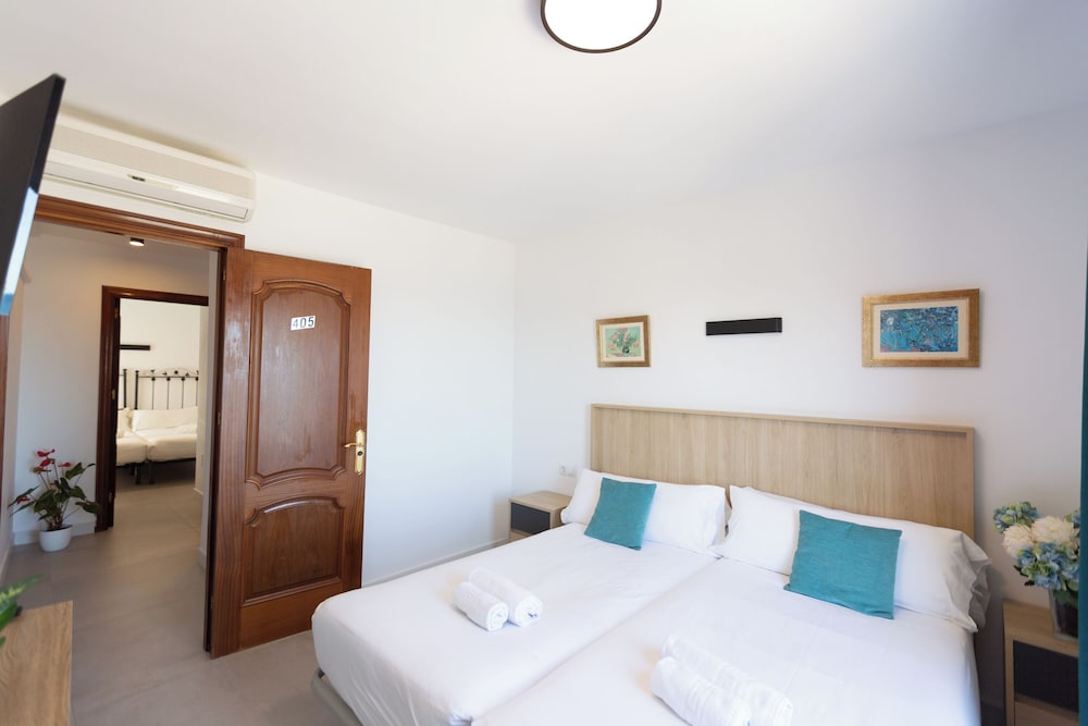 Hotel Mediterraneo 3/50