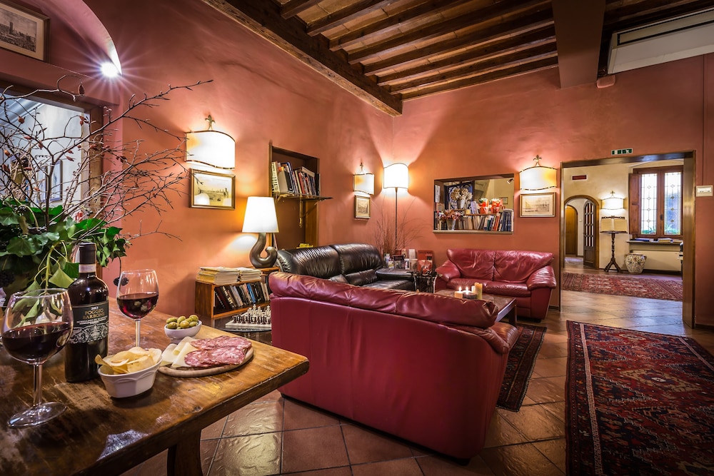 Hotel Marios 42/56