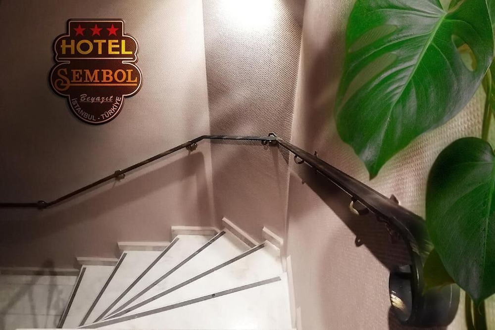 Sembol Hotel 34/46