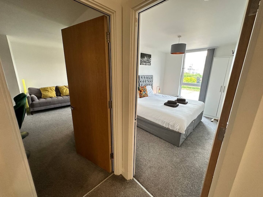Dream Apartments Manchester 20/50