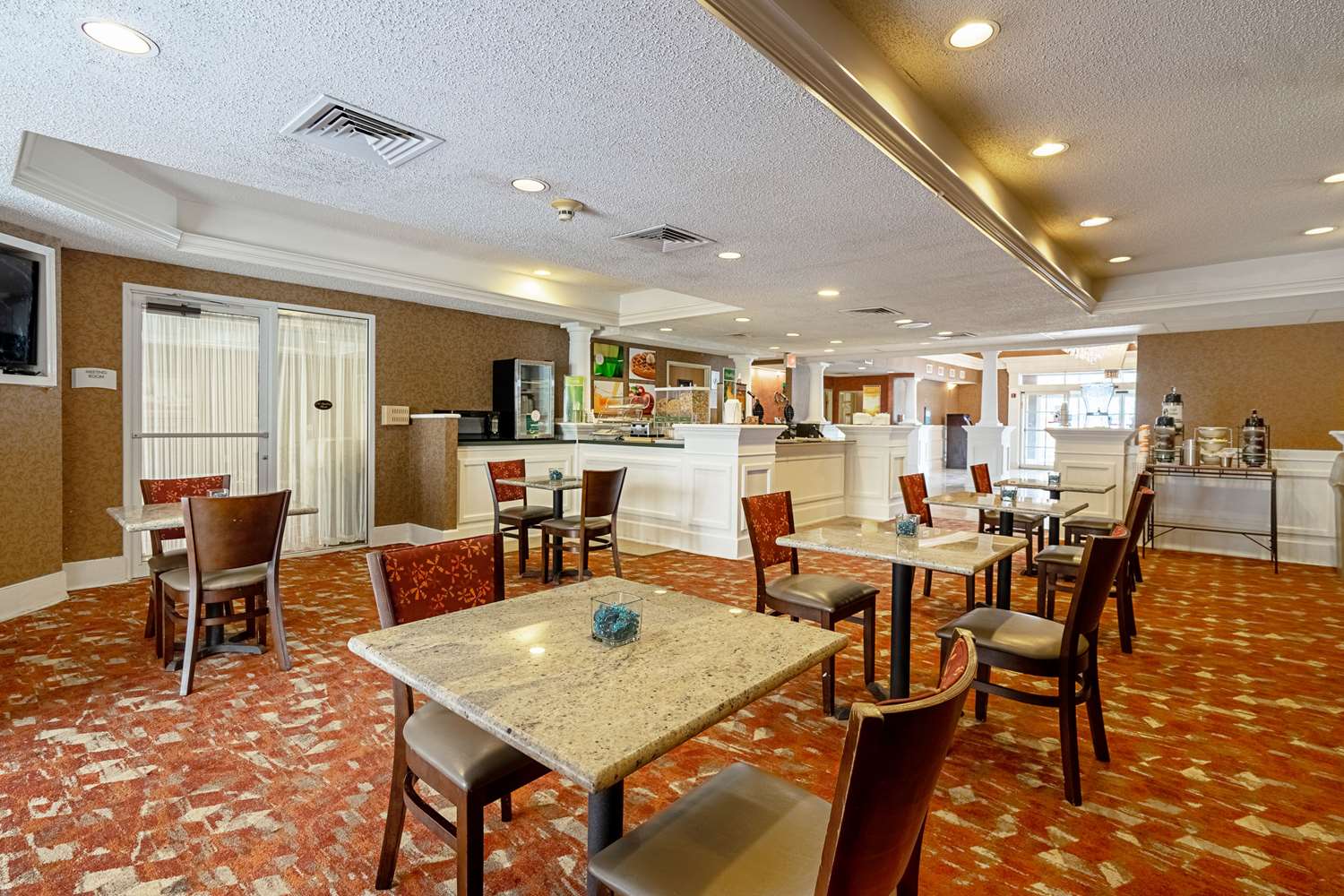 Quality Suites San Antonio Northeast 19/27