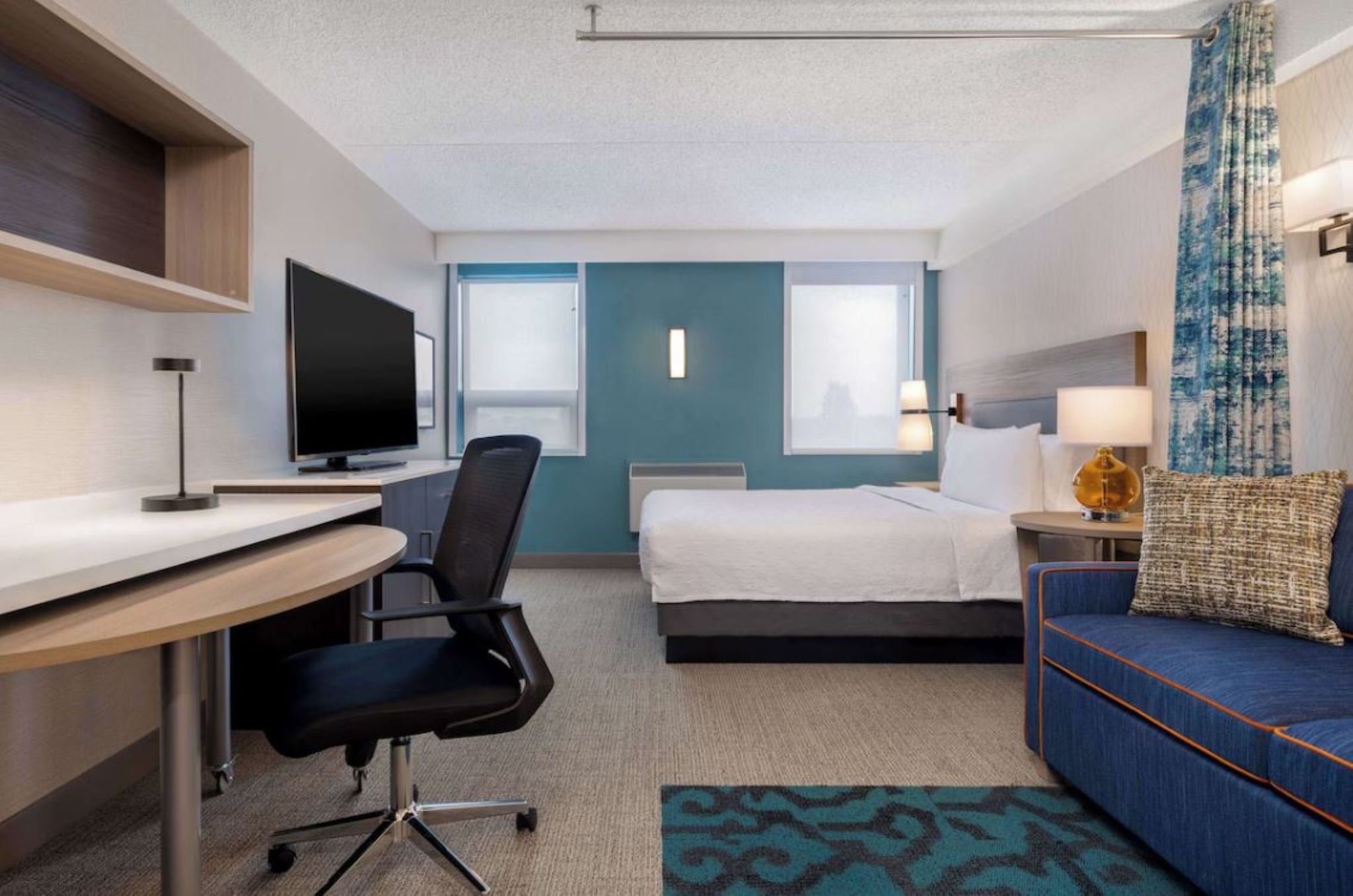 Home2 Suites by Hilton Elkhart IN 25/33