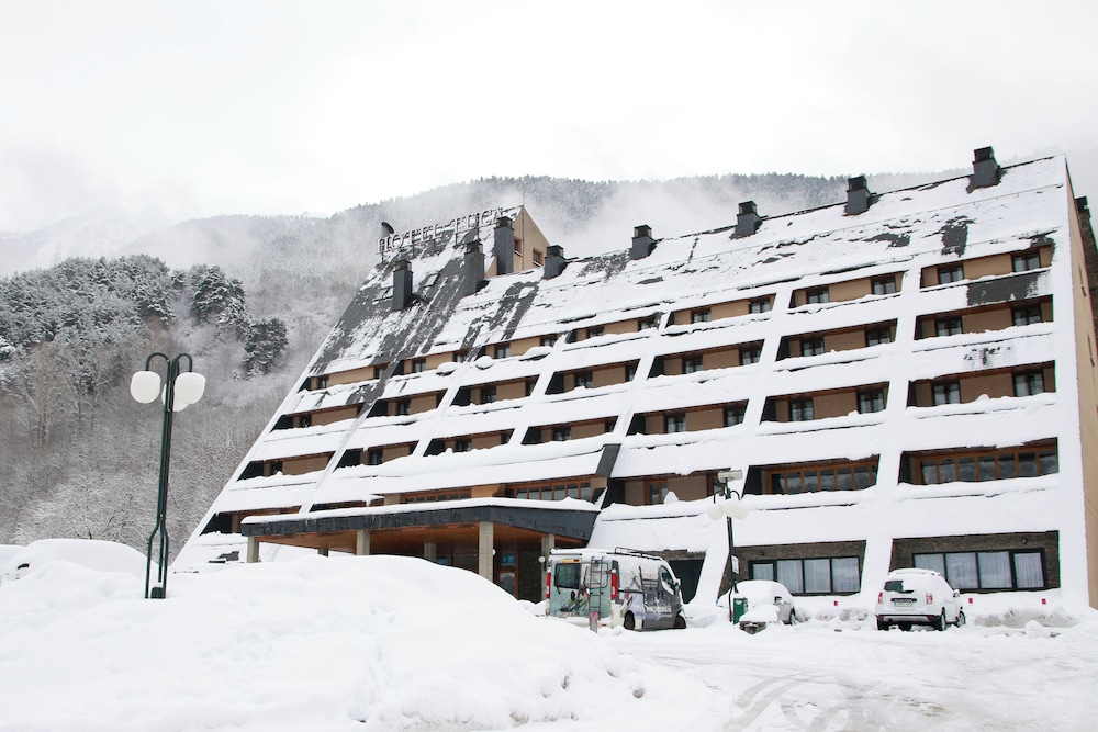 Rvhotels Tuca 2/48