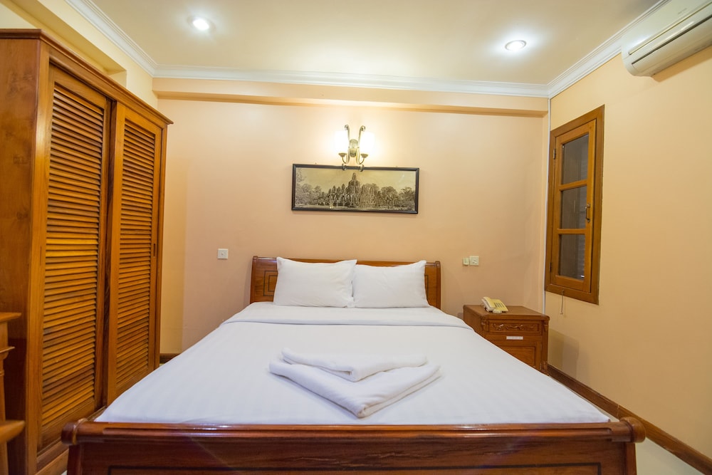 Neth Socheata Hotel 37/75