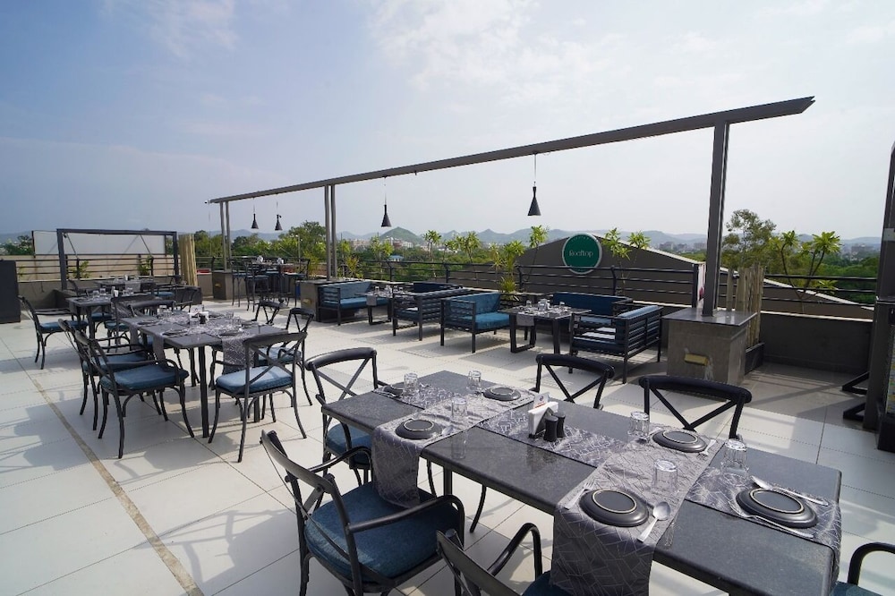 Horizon Hotel 36/49