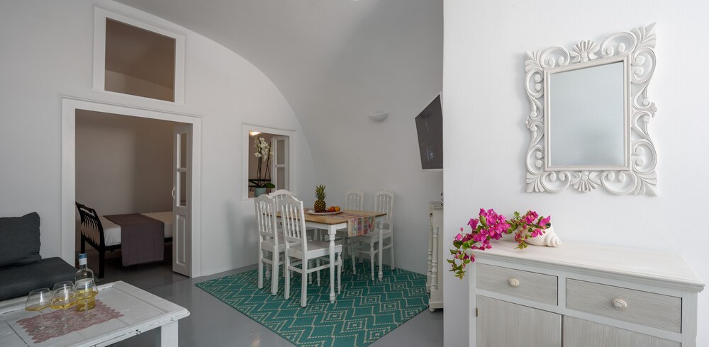 Pegasus Villa 25/50