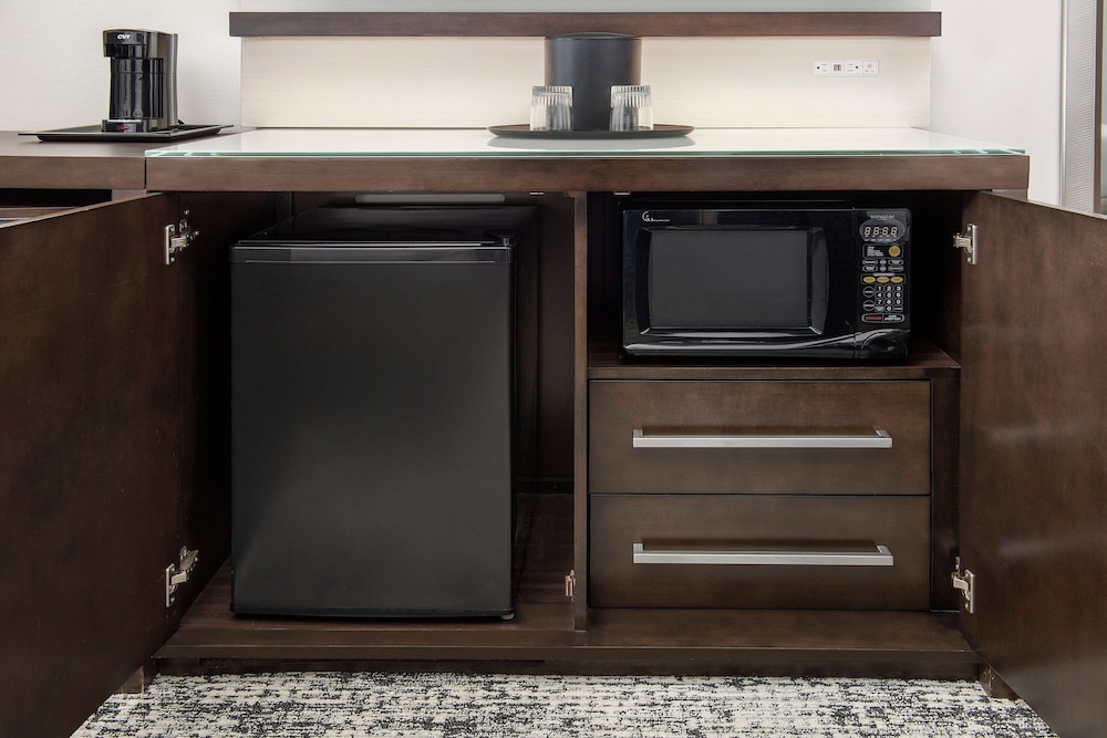 Courtyard By Marriott San Diego Downtown 27/45