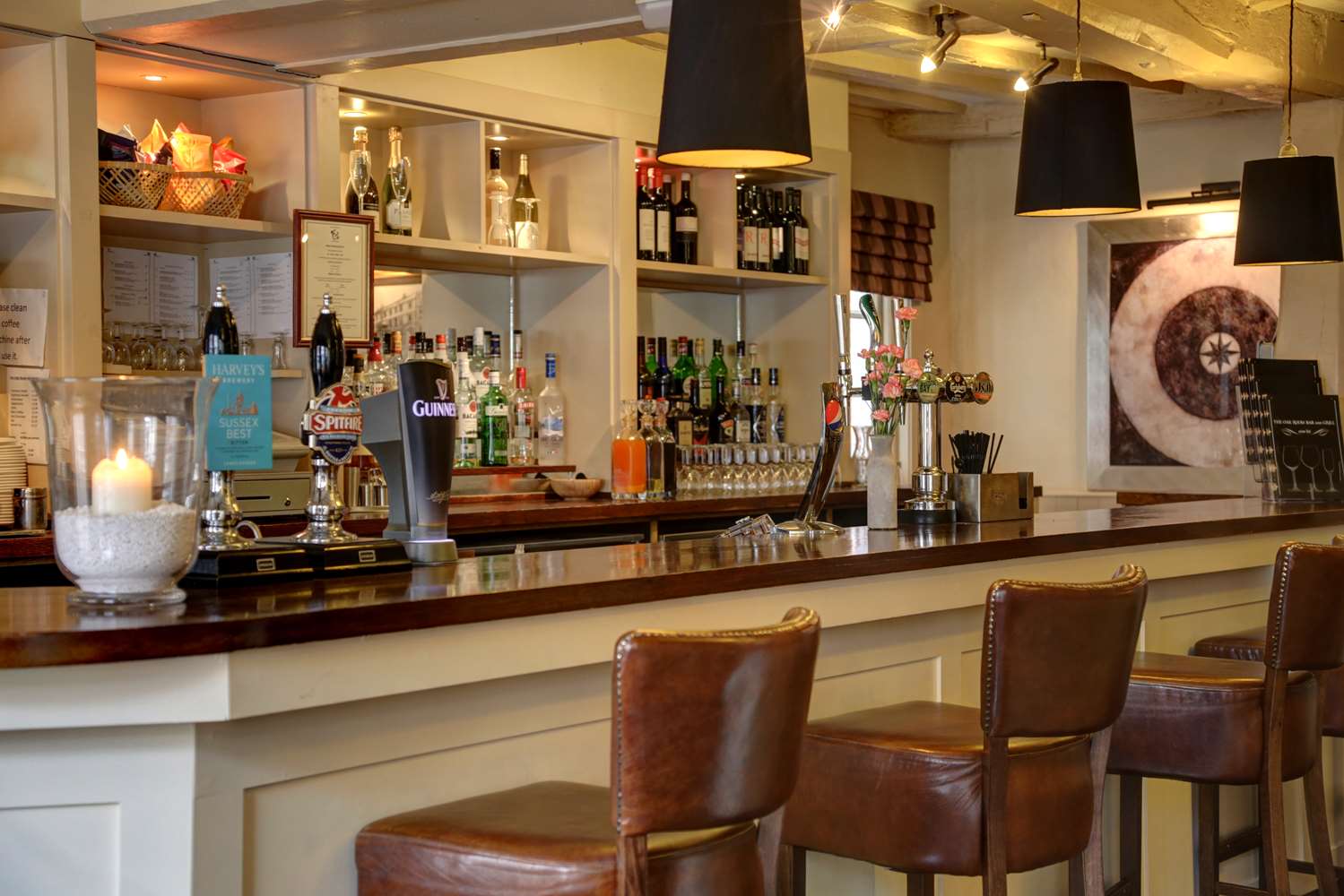 Uno Rose & Crown Hotel Tonbridge 20/35