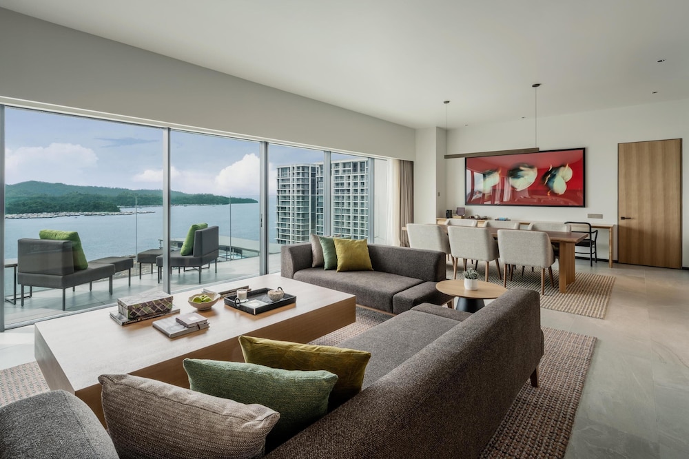 Hyatt Centric Kota Kinabalu 30/50