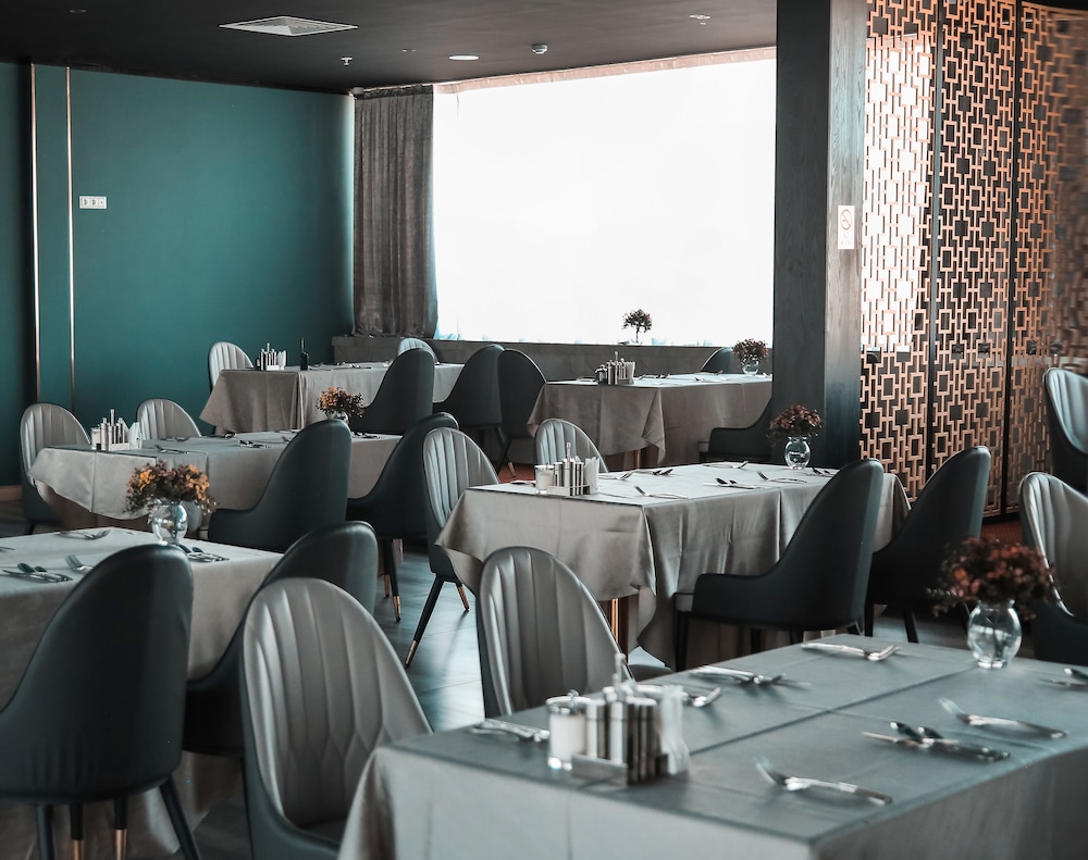 Sahid Zarafshon Hotel 39/50