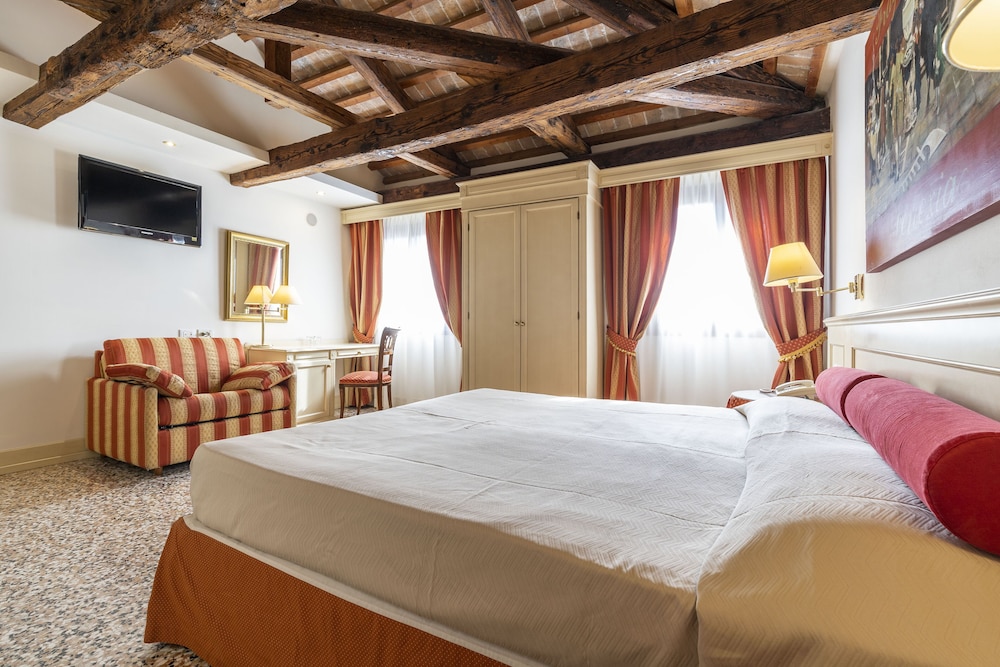 Bella Venezia 12/66