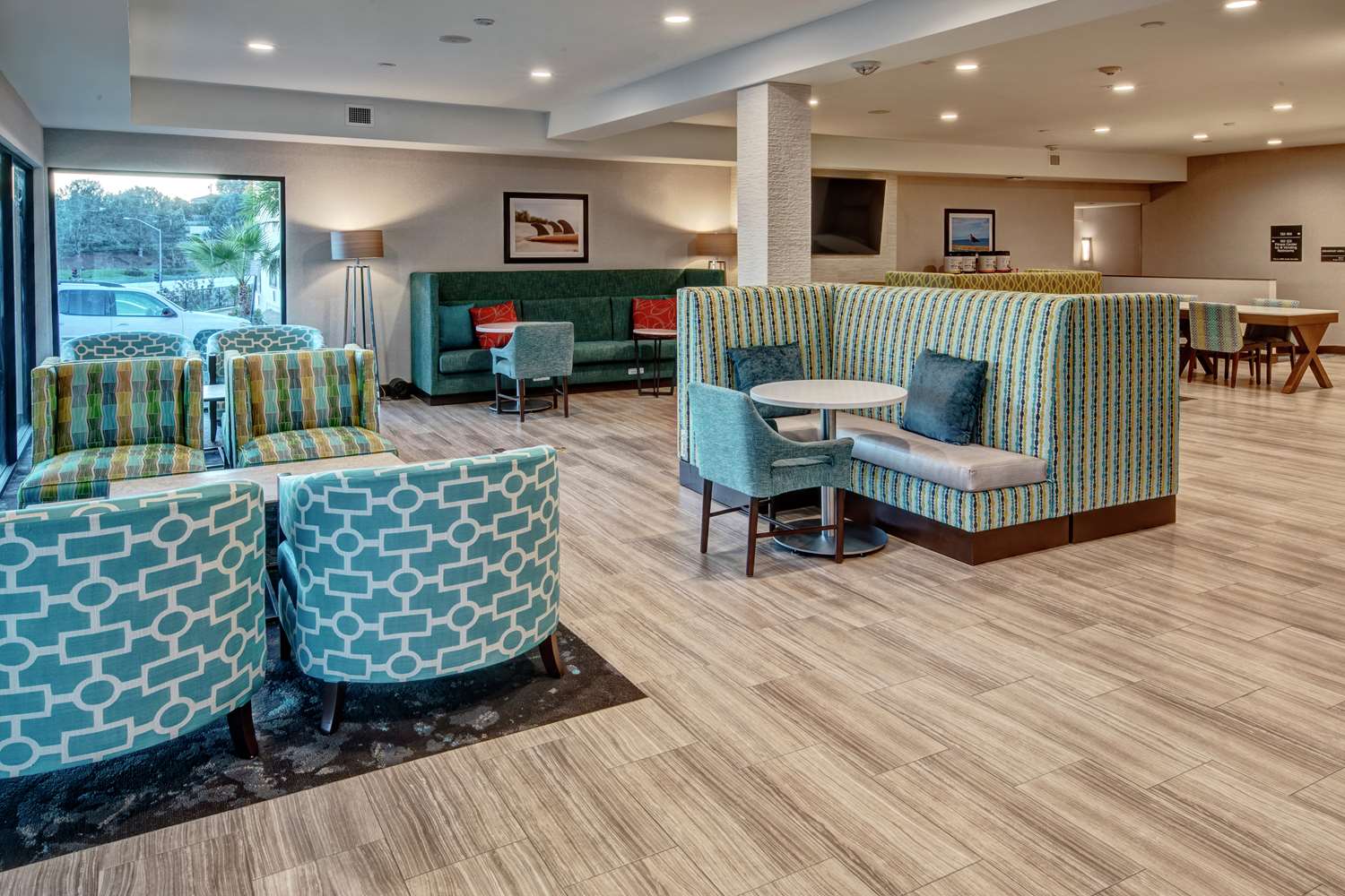 Hampton Inn Cardiff Beach Encinitas, CA 24/33