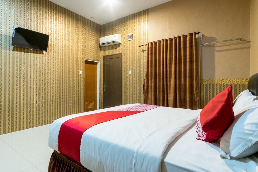 Hotel O Medan Near Gajah Mada formerly Hotel Labuhan Raya 46/61