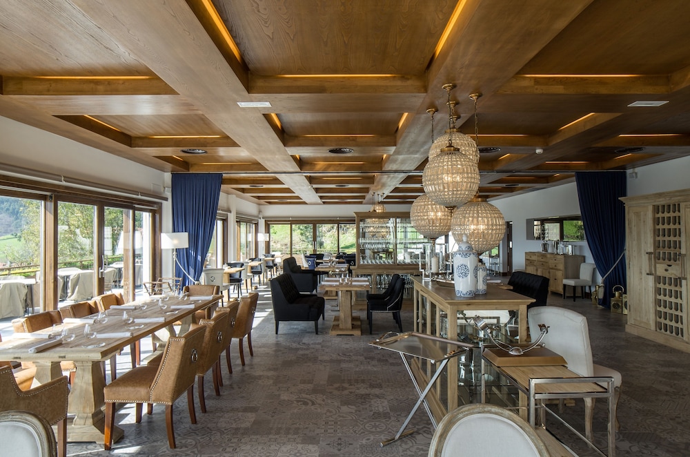 Puebloastur Eco Resort Wellness Spa 55/65