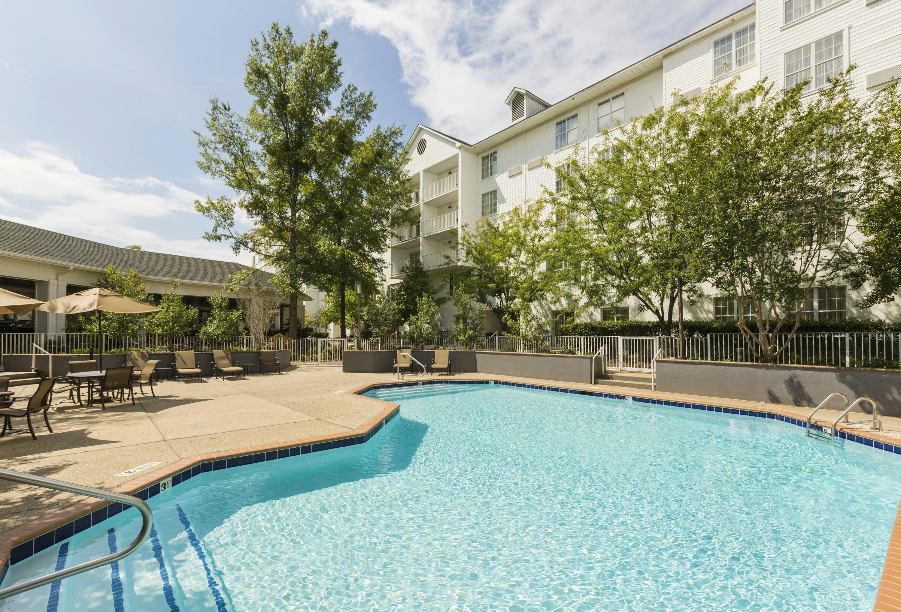 Doubletree by Hilton Raleigh Durham Airport at Research Triangle Park 8/26