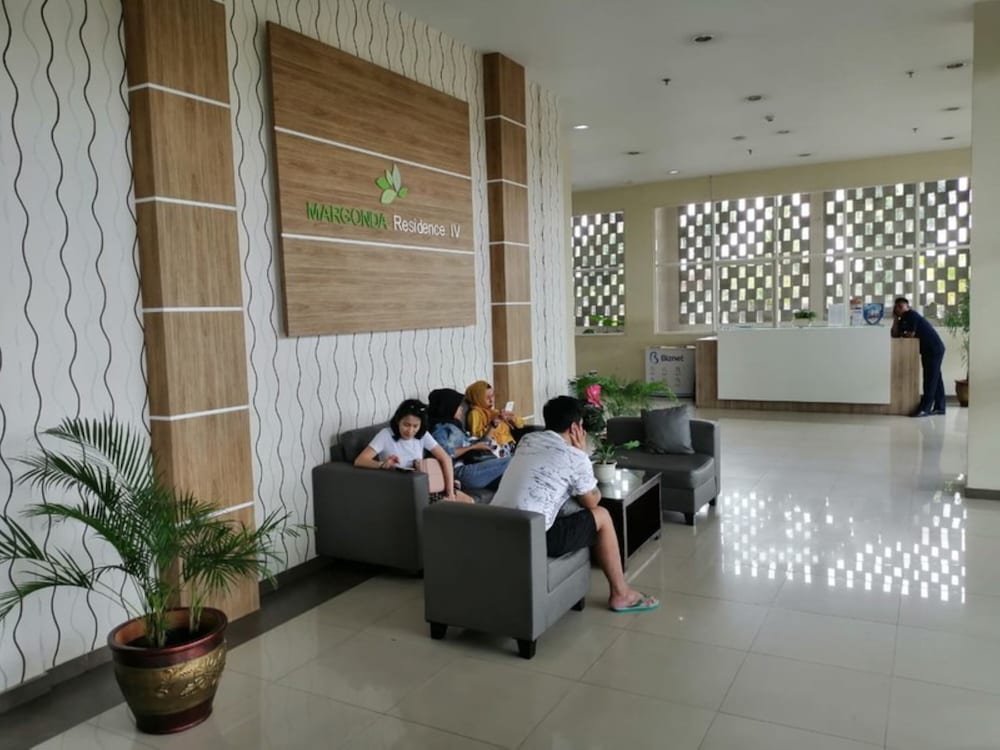 Apartemen Margonda Residence 4 & 5 By Liza by ZUZU 40/50