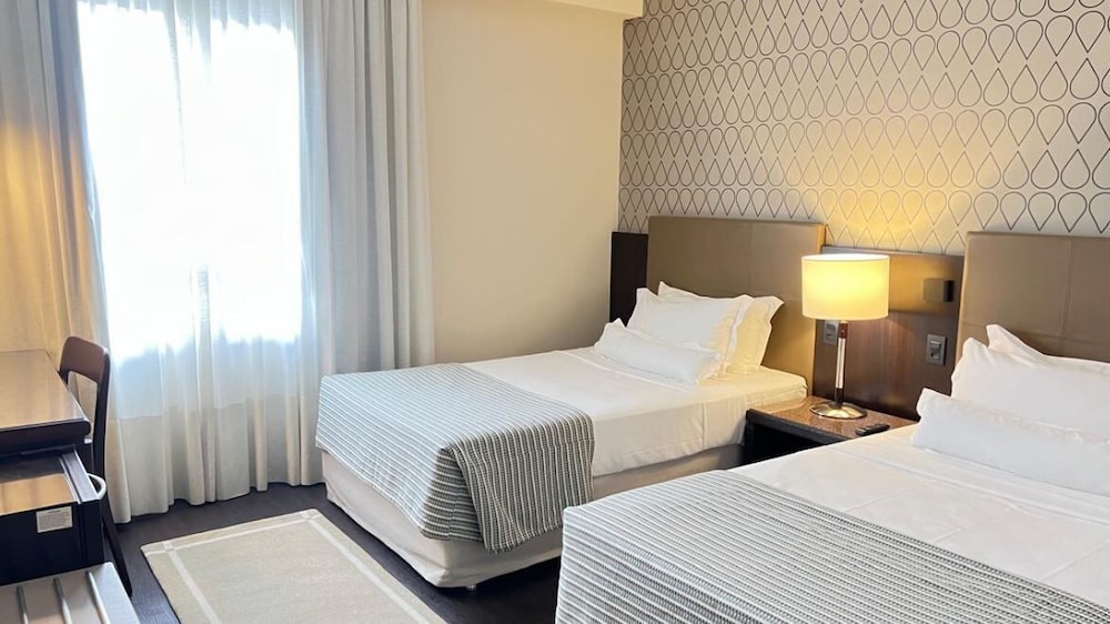 SELECT, TWIN BEDS