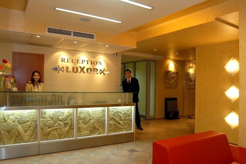 Hotel Luxor 5/50