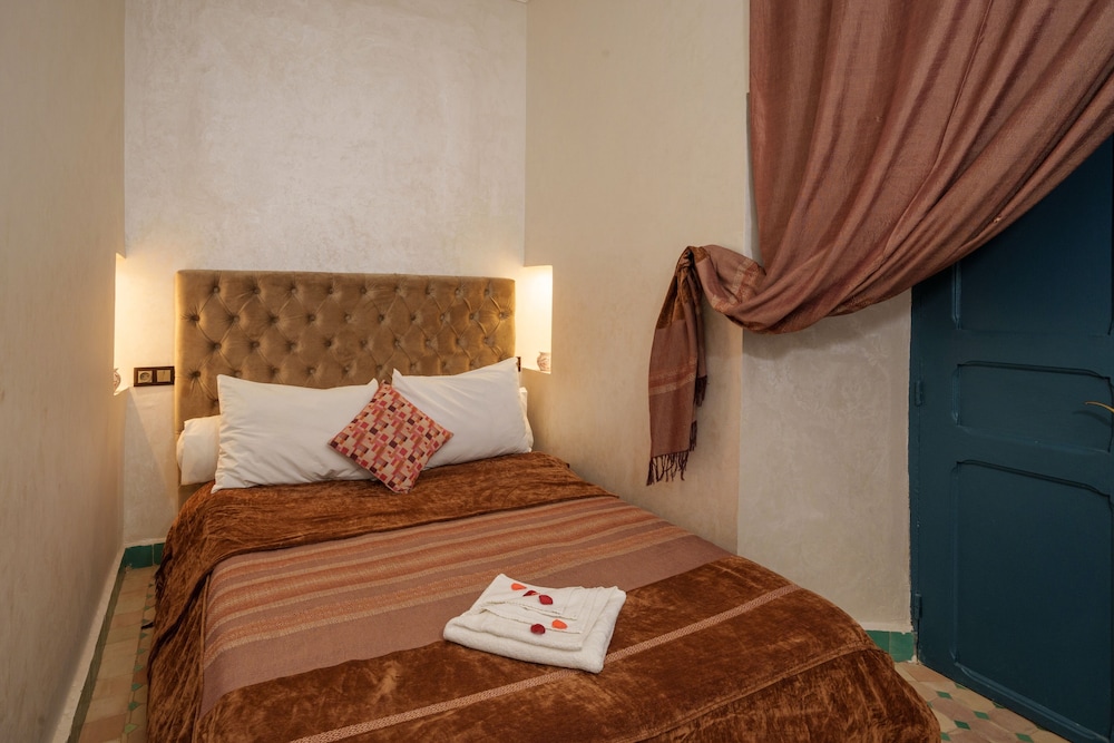 Riad Azalia 28/63