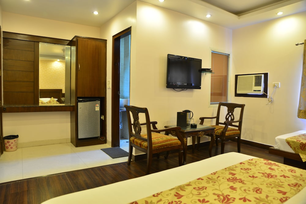 Hotel Amax Inn 27/39