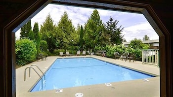Best Western Cowichan Valley Inn 18/35