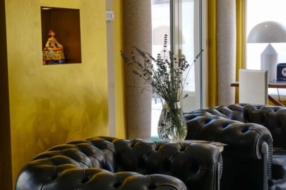 Al Campanile Aparthotel Suite 42/73
