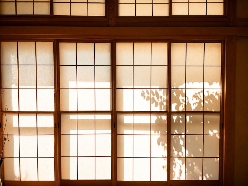 KUMO INN 8/50