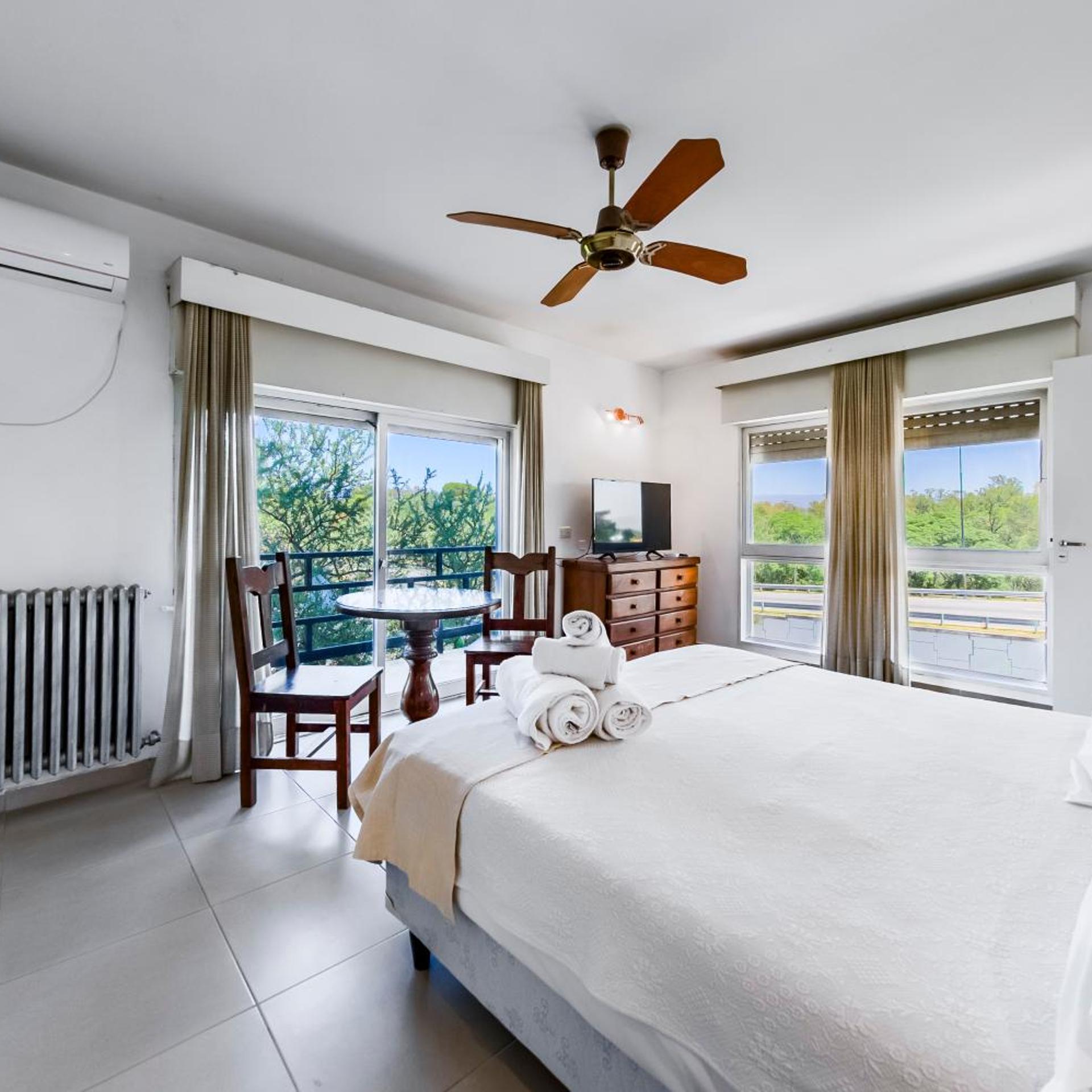 Gran Hotel Las Lajas 5/47