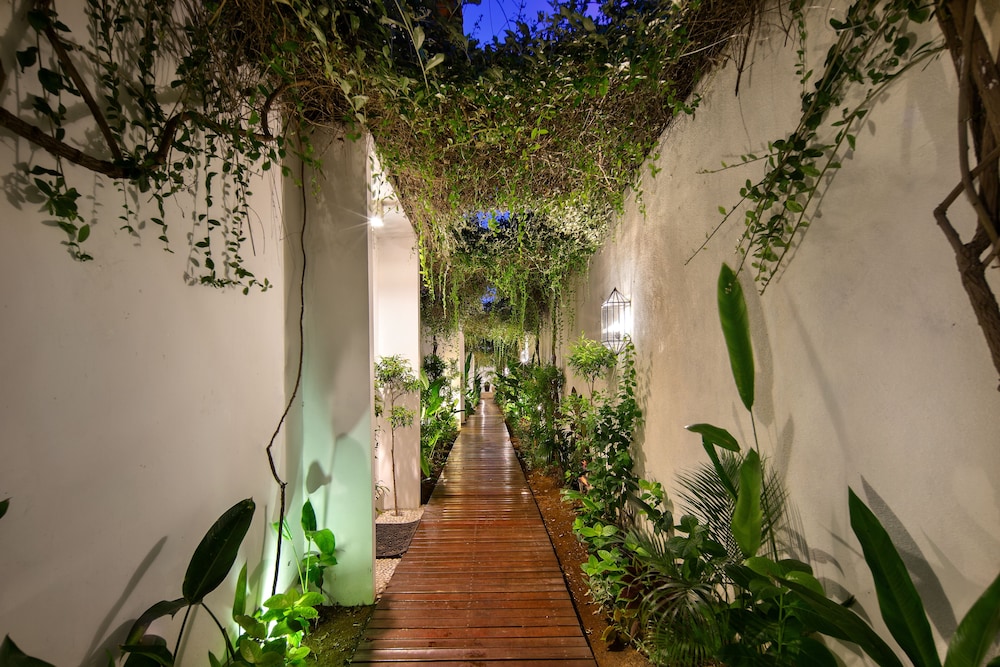 Monaco Blu Luxury Villas and Spa 28/33