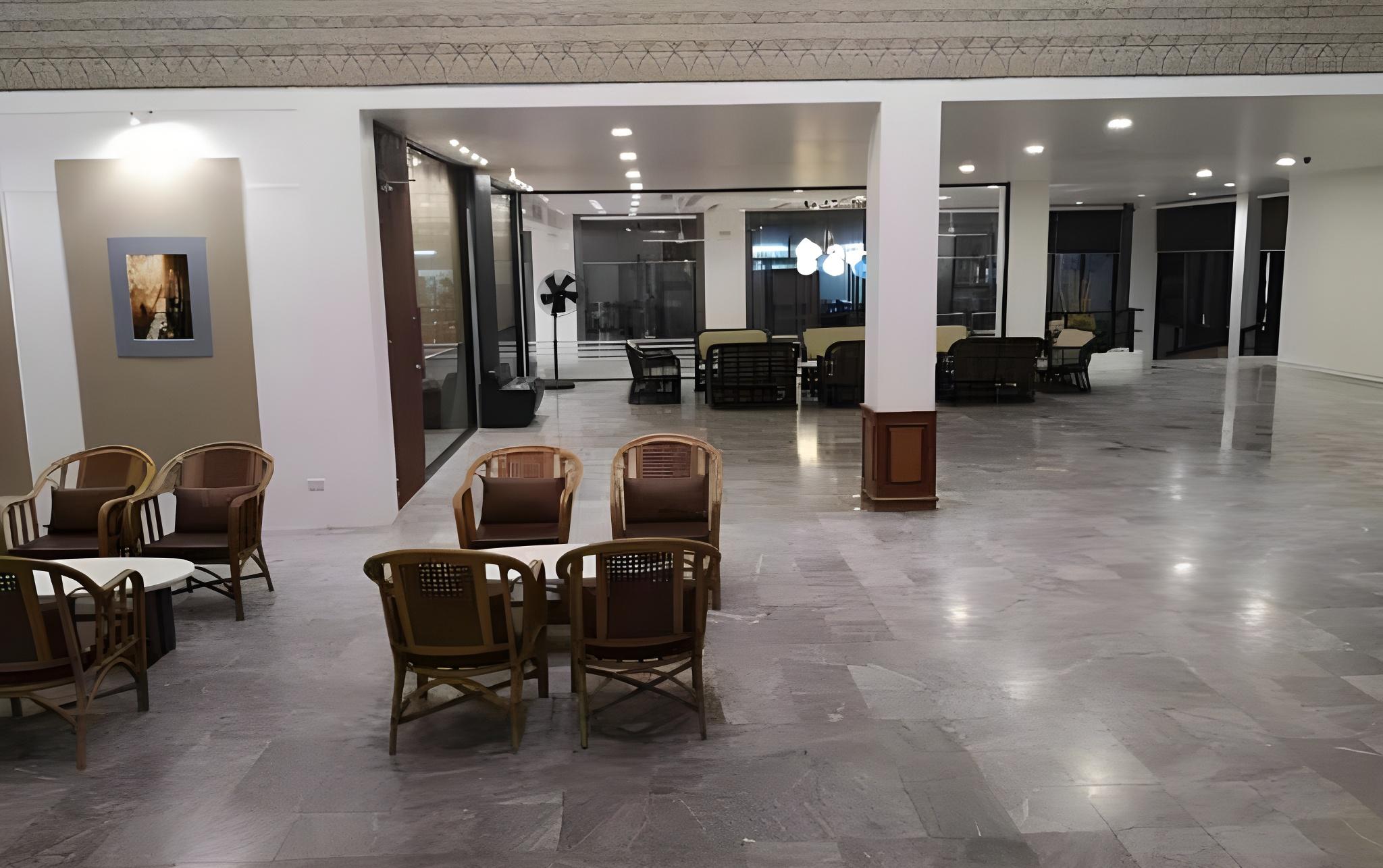 The Regent Hotel Ubonratchathani 52/66